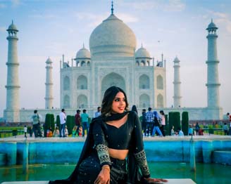 Taj Mahal Tours & Trips