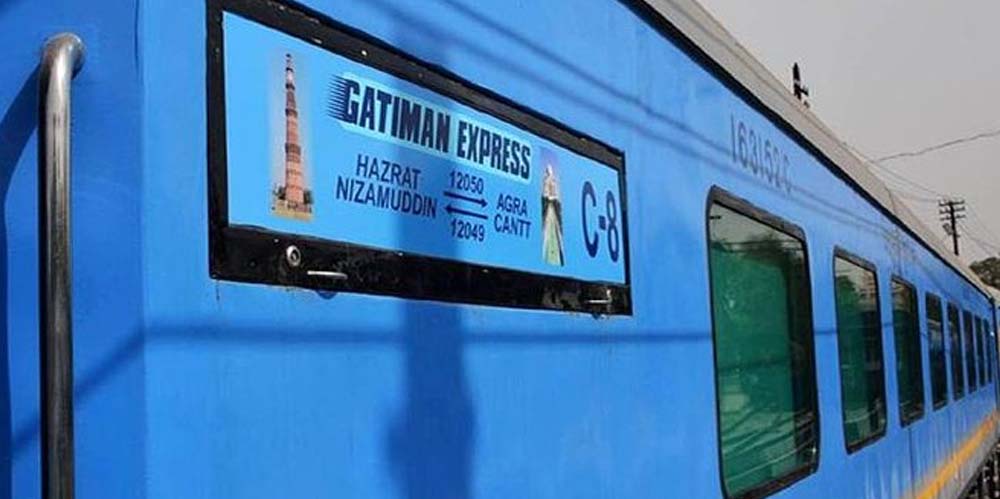 taj-mahal-tour-by-train